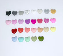 Lade das Bild in den Galerie-Viewer, Schnullerkette Silikon personalisiert mit Namen Mädchen rosa weiß