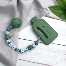 Lade das Bild in den Galerie-Viewer, Beißkette Beißring Beißringkette mit Namen Junge Silikon