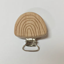 Lade das Bild in den Galerie-Viewer, Schnullerkette mit Namen Junge Silikon Holz blau Löwe