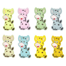 Lade das Bild in den Galerie-Viewer, Baby Schnullerkette mit Namen Mädchen Silikon Elefant