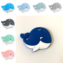 Lade das Bild in den Galerie-Viewer, Schnullerkette Set mit Namen Junge Silikon blau weiß