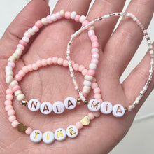 Lade das Bild in den Galerie-Viewer, Armband mit Namen gold roségold