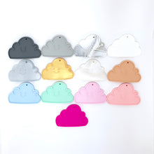 Lade das Bild in den Galerie-Viewer, Schnullerkette Silikon personalisiert mit Namen Mädchen rosa weiß