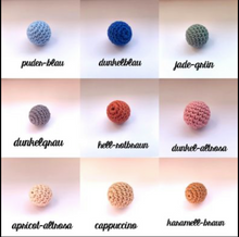 Lade das Bild in den Galerie-Viewer, Schnullerkette mit Namen Holz Silikon Junge grün beige Giraffe