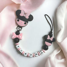 Lade das Bild in den Galerie-Viewer, Schnullerkette Schnullerhalter Nuggikette mit Namen Mädchen rosa schwarz leopard
