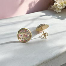 Lade das Bild in den Galerie-Viewer, Ohrringe Ohrstecker gold silber roségold Edelstahl Blumen Geschenk Freundin Frau Mädchen