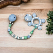 Lade das Bild in den Galerie-Viewer, Beißkette Beißring mit Namen Junge Silikon blau grün