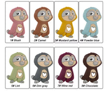 Lade das Bild in den Galerie-Viewer, Beißring Greifring Greifling mit Namen Silikon Hund rosa