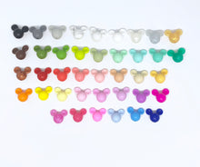 Lade das Bild in den Galerie-Viewer, Schnullerkette Silikon mit Namen Junge personalisiert schwarz blau