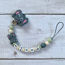 Lade das Bild in den Galerie-Viewer, Schnullerkette mit Namen Junge Elefant Silikon personalisiert