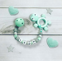 Lade das Bild in den Galerie-Viewer, Beißkette mit Namen Silikon Junge