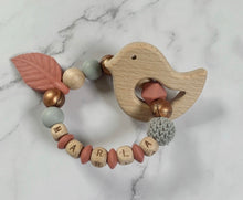 Charger l'image dans la galerie, Greifring mit Namen Holz Silikon