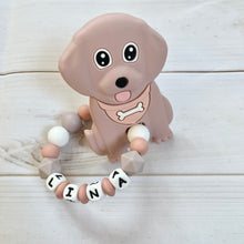 Lade das Bild in den Galerie-Viewer, Beißring Greifring Greifling mit Namen Silikon Hund