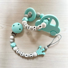 Lade das Bild in den Galerie-Viewer, Schnullerketten Set mit Namen Junge Auto Krone