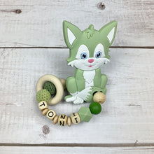 Load image into Gallery viewer, Beißring mit Namen Silikon Holz Baby Geschenk