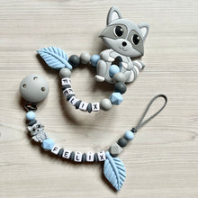 Lade das Bild in den Galerie-Viewer, Schnullerketten Set mit Namen Junge blau grau