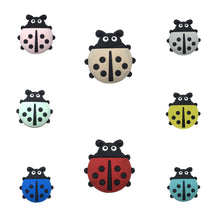 Lade das Bild in den Galerie-Viewer, Schnullerkette mit Namen Junge Silikon personalisiert grau babyblau