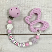 Lade das Bild in den Galerie-Viewer, Beißkette mit Namen Silikon Beißring Greifling Greifring Baby