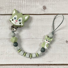 Lade das Bild in den Galerie-Viewer, Schnullerkette mit Namen Silikon Junge Fuchs grün grau