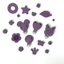 Lade das Bild in den Galerie-Viewer, Schnullerketten Set mit Namen Mädchen personalisiert Silikon schwarz altrosa Leo