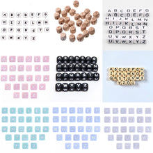 Lade das Bild in den Galerie-Viewer, Silikon Schnullerkette Junge mit Namen mint grau weiß Maus