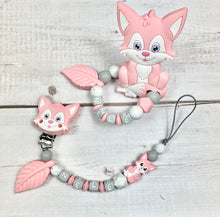 Charger l'image dans la galerie, Schnullerketten Beißring Set mit Namen rosa Fuchs