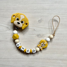 Lade das Bild in den Galerie-Viewer, Schnullerkette mit Namen Silikon Hund gelb beige