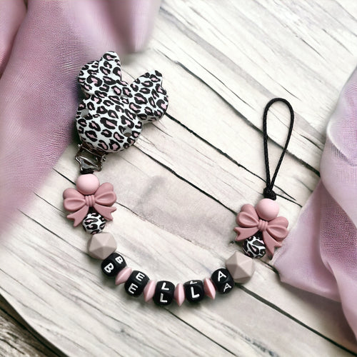 Schnullerkette personalisiert mit Namen Silikon Mädchen rosa Leo