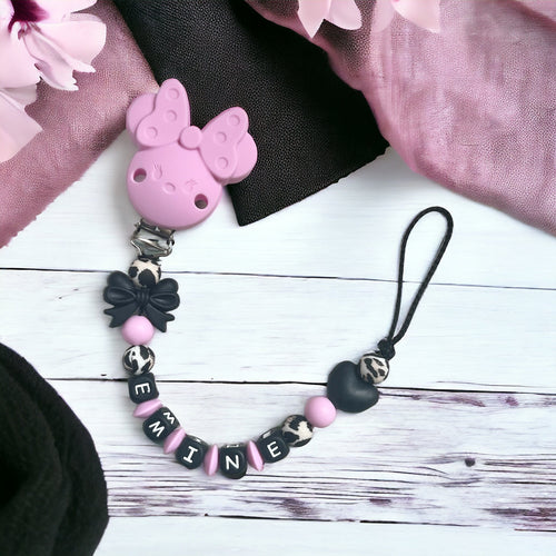 Schnullerkette mit Namen Minnie Maus